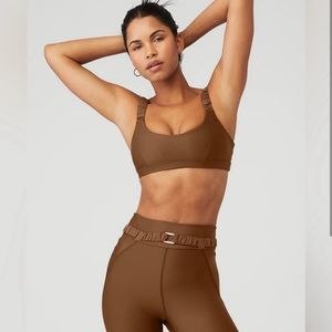 (never worn) Alo Yoga Airlift Charmer Bra - Cinnamon Brown XS